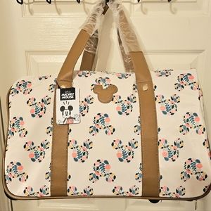 Disney Minnie Mouse Rolling Duffle Bag Luggage With Wheels And Pull Hand…